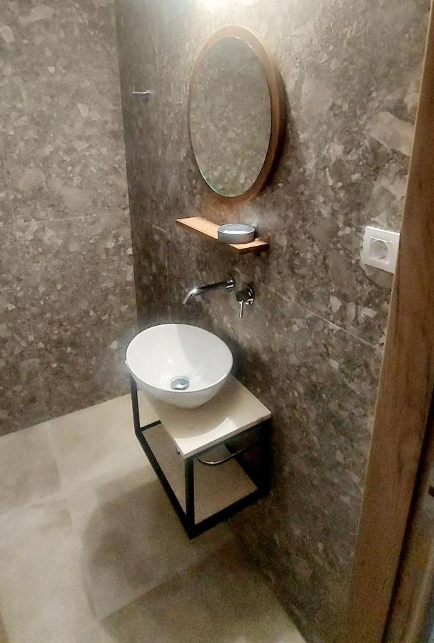 Amimaya Apartments Emporeiós Eksteriør bilde